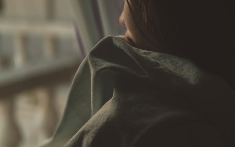 тревожность и плохое настроение при дефиците витамина D